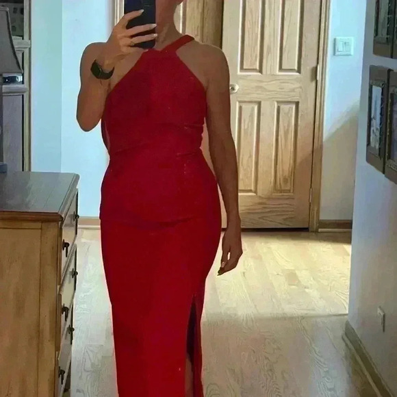 LIKELY Gown, Formal, Wedding, Prom, Woman's Red Halter Dress Size 4/2/0 - Picture 11 of 11
